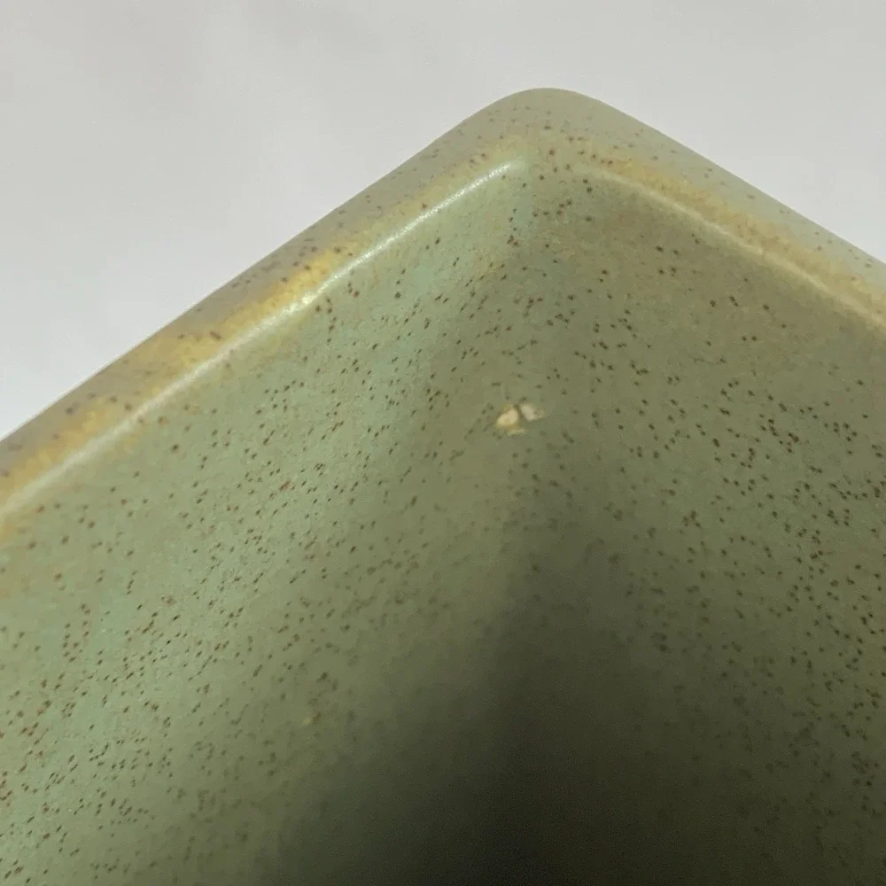McCoy Floraline Green Vase Vintage Rare USA Ceramic Pottery Speckled MCM 446